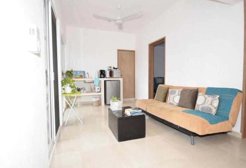 Teraslı Standart Oda, Carlota Guest House