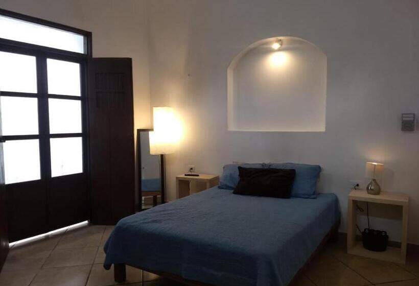 Standart Oda, Carlota Guest House