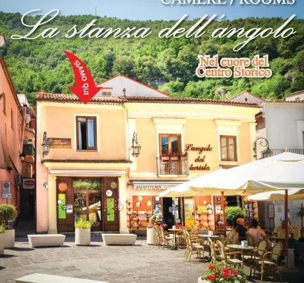 スタンダードルーム, La Stanza Dell Angolo