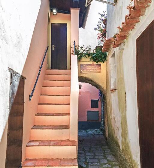 标准间, La Stanza Dell Angolo