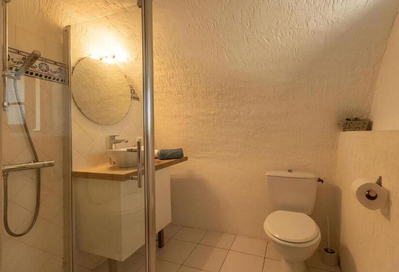 ガーデンビュースタンダードルーム, Les Monteils