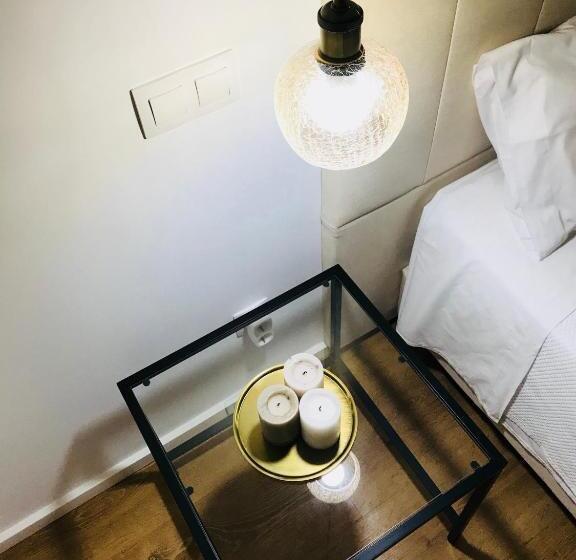 デラックスルーム, Slow House D Arco