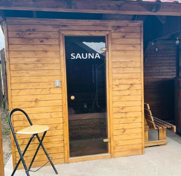 标准三人间, Pensiunea Raul