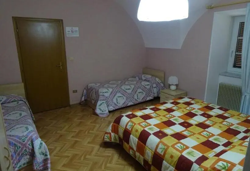 スタンダード４人部屋, B&b San Valentino