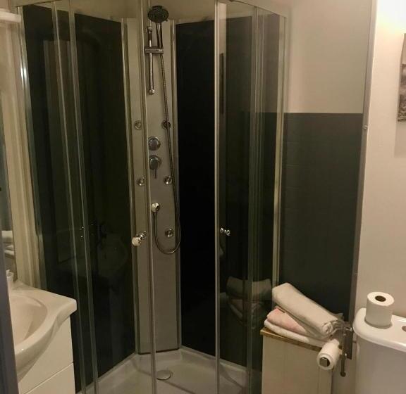 标准间, Auberge Saint Michel