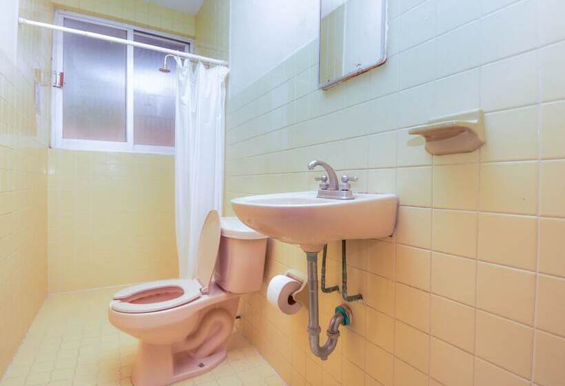 اتاق استاندارد, Los Nardos Hostel