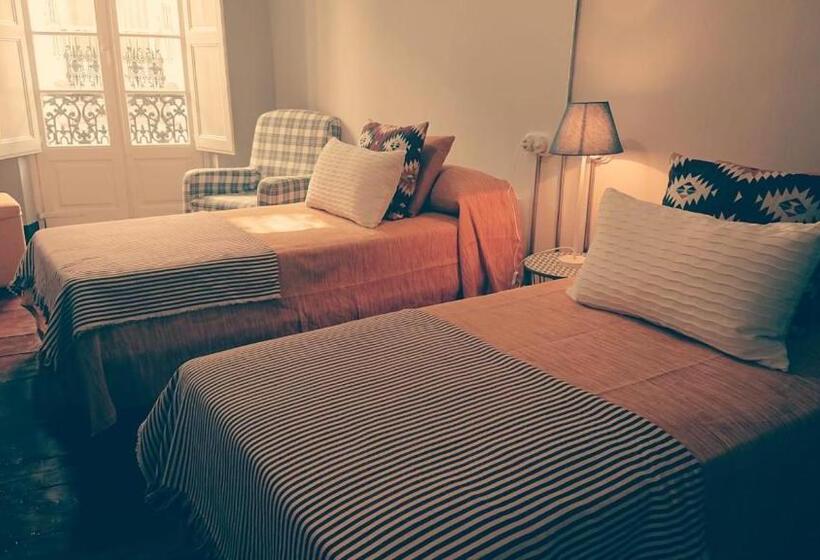 バルコニー付スタンダード４ベッドルーム, Camino De Estrellas