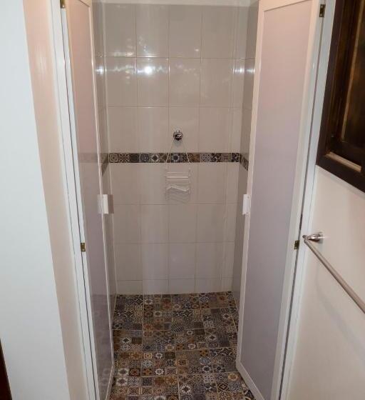 标准平房, Cabañas Amaia