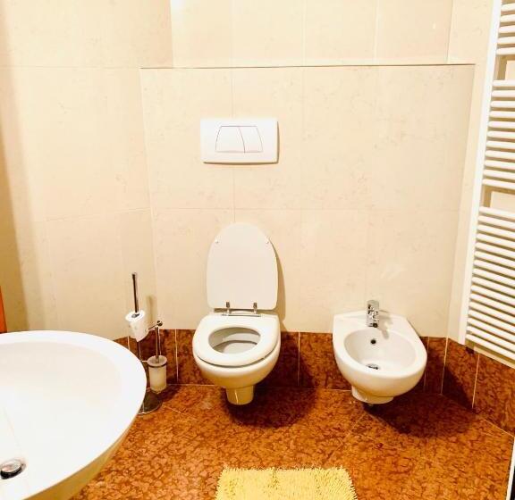 اتاق استاندارد یک تخته با سرویس بهداشتی مشترک, Casa Degli Orti, Dolomia Best Home