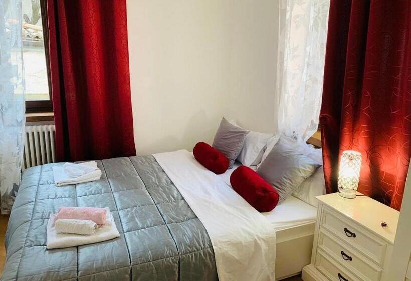 اتاق استاندارد سه تخته با سرویس بهداشتی مشترک, Casa Degli Orti, Dolomia Best Home