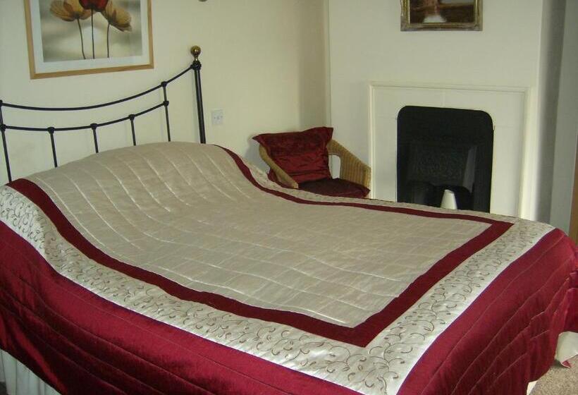 スタンダードルーム, The Poppy House