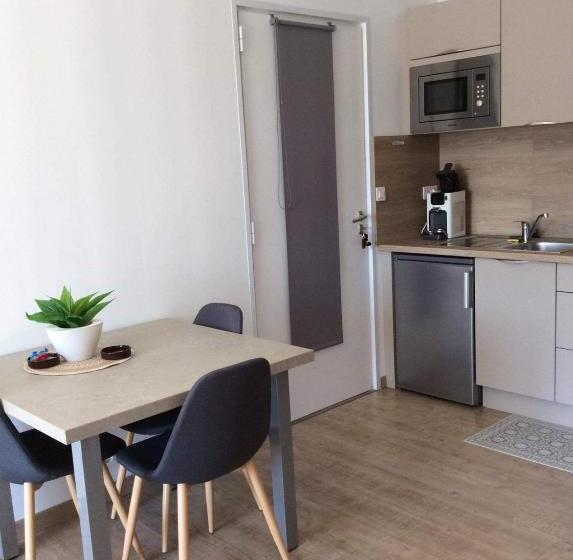 プールビュースタンダードルーム, Au Bien être