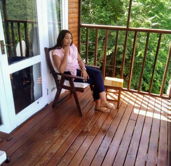 오두막, Letamong
