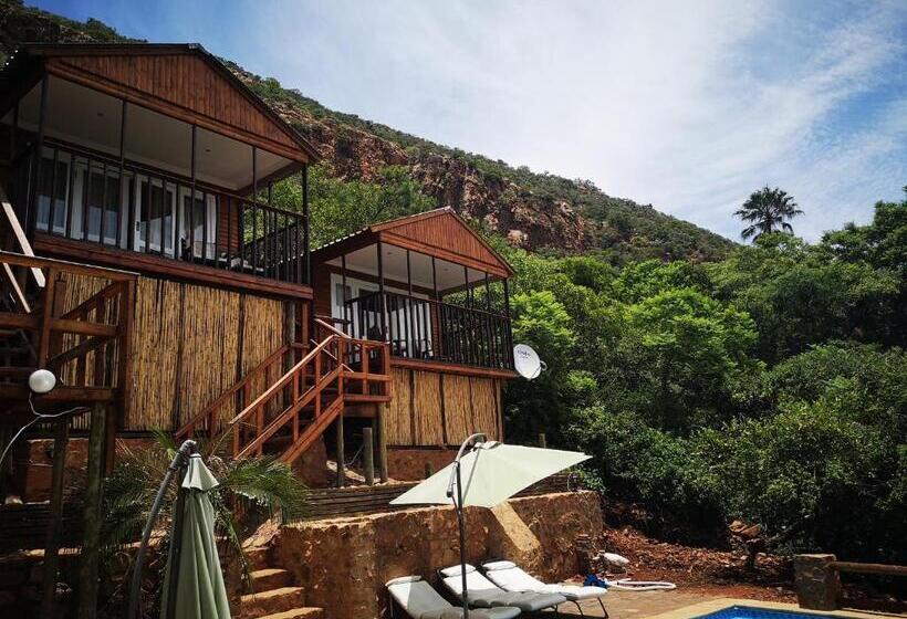 كابينة, Letamong