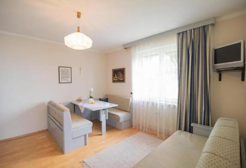 １ベッドルームアパートメント, Haus St. Valentin