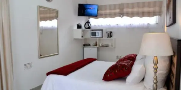 デラックススイート, Azrielle Guesthouse