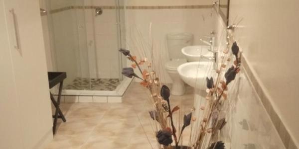 סוויטה דלוקס, Azrielle Guesthouse