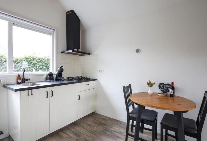 חדר סטודיו סטנדרד, Huisje Sasa