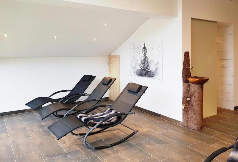 غرفة قياسية رباعية, Wäldermetzge Hüttenzimmer Und Wohnungen