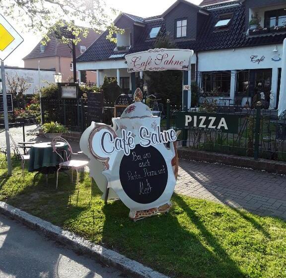 غرفة ديلوكس مزودة بشرفة, Cafesahne U Pension