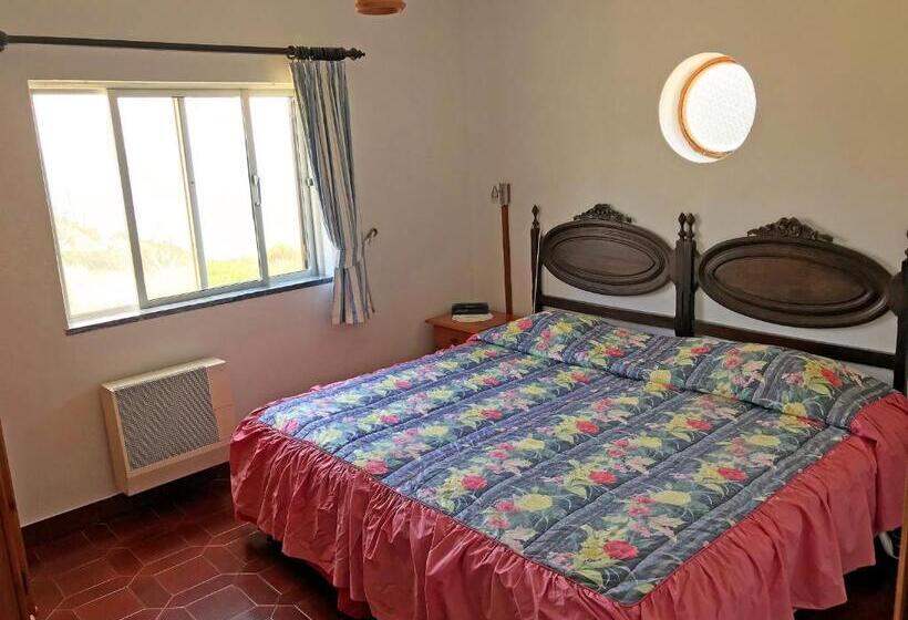 דירת חדר נוף לים, Vivenda Johanna