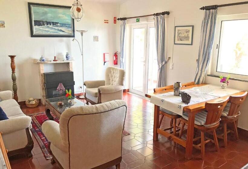 דירת חדר נוף לים, Vivenda Johanna