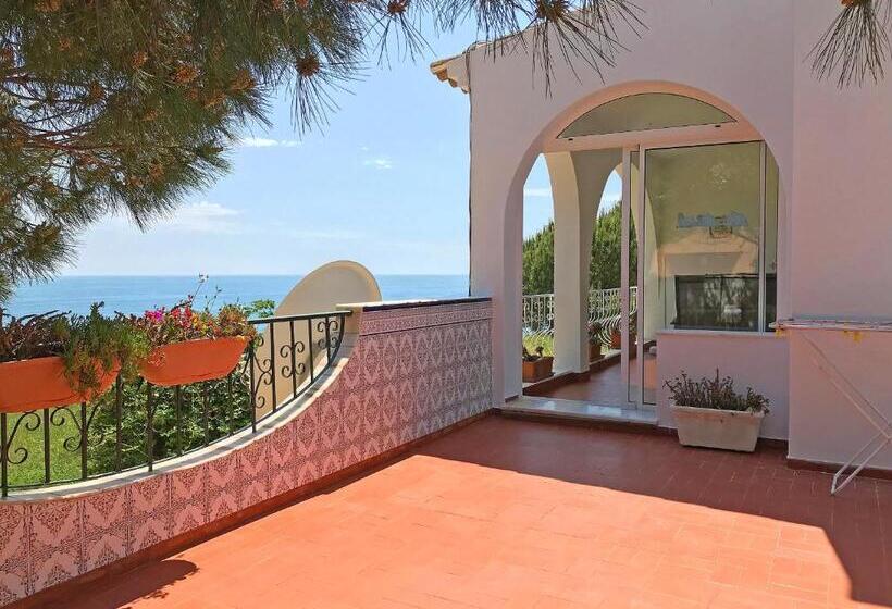 דירת חדר נוף לים, Vivenda Johanna