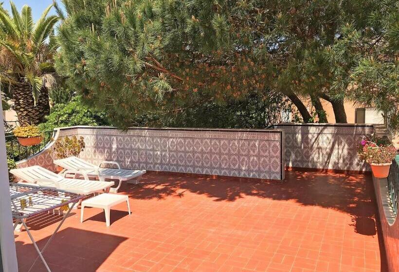 דירת חדר נוף לים, Vivenda Johanna