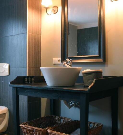 スタンダードルーム, Maison De Charme à Crupet Et Le Gîte La Suite