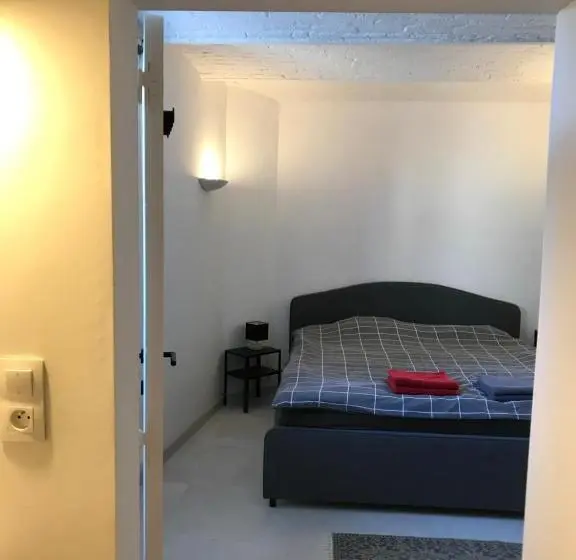 Huoneisto 1 Makuuhuone Pohjakerros, Maison De Charme à Crupet Et Le Gîte La Suite