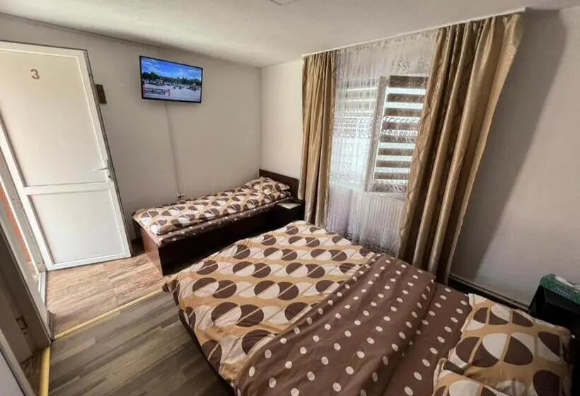 ファミリールーム, Pensiunea Casa Bianca