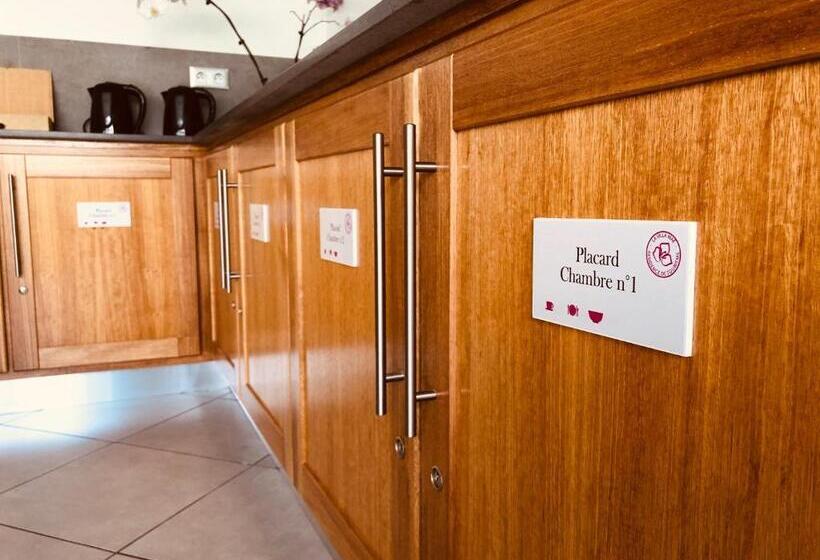 Standard room with outdoor bath, La Villa Maé