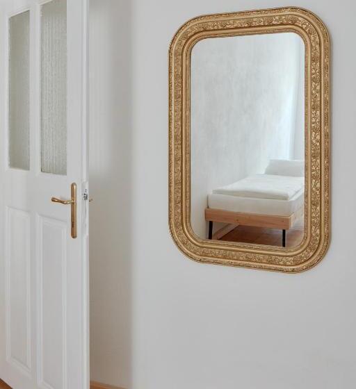 דירת שני חדרים, Stará Pekárna/old Bakery