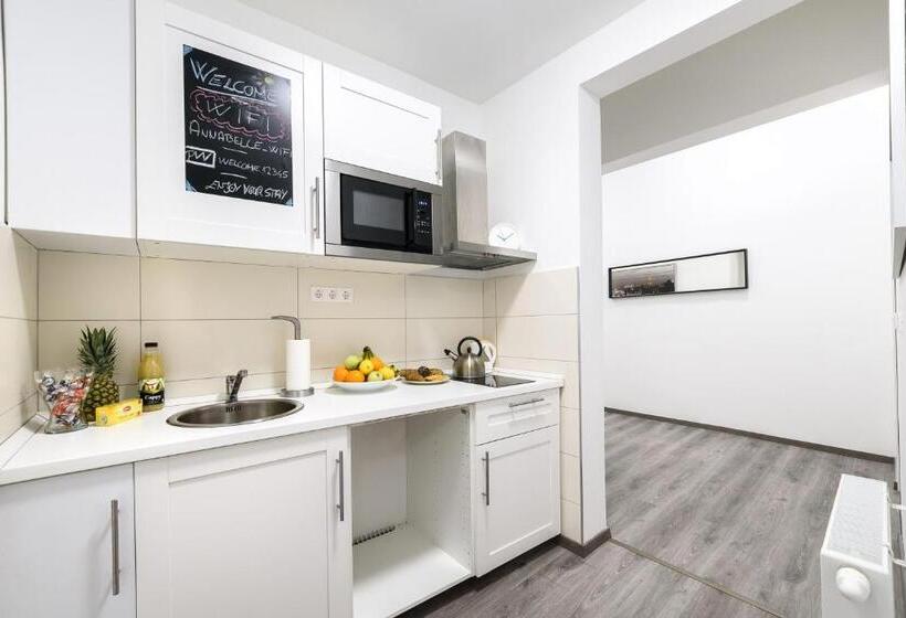 اتاق استاندارد, Annabelle Downtown Apartments