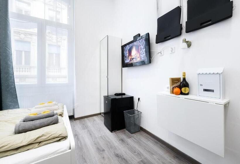 اتاق استاندارد, Annabelle Downtown Apartments