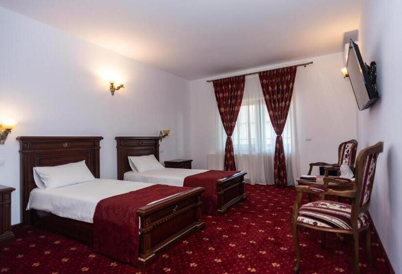 豪华房间, Tango Margo