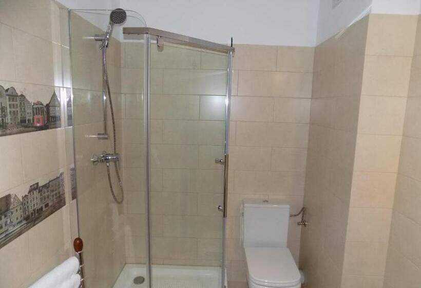 豪华房间, Tango Margo