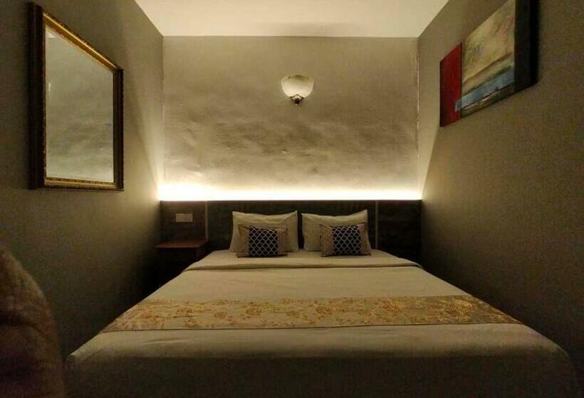اتاق لوکس با بالکن, Tc Theme Park Guest House