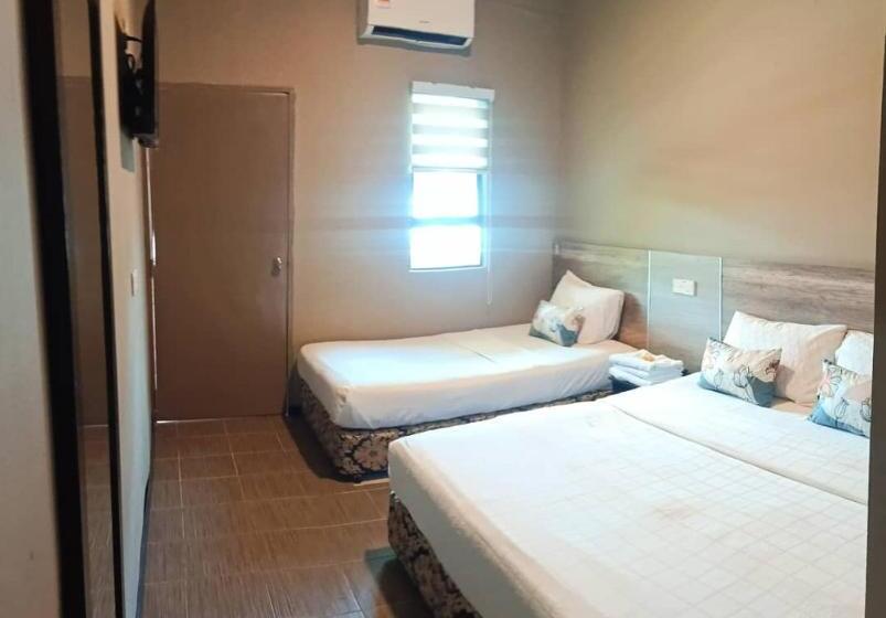 חדר סטנדרט עם מרפסת, Tc Theme Park Guest House