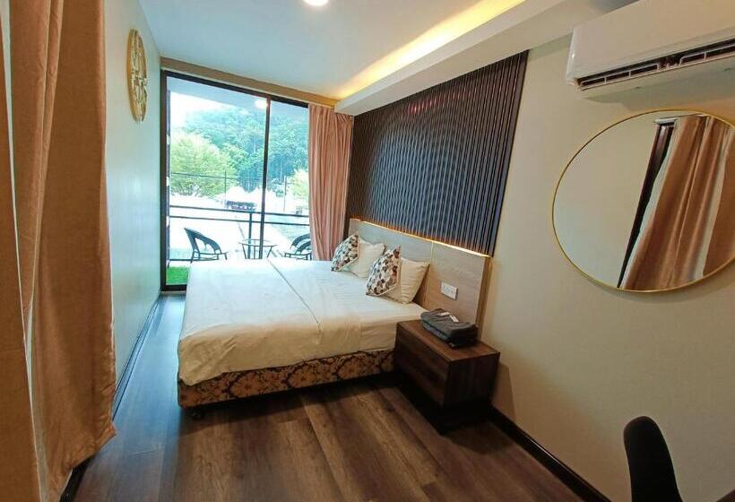 חדר סטנדרט עם מיטת קינג, Tc Theme Park Guest House