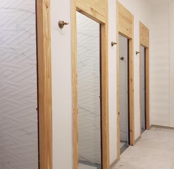 اتاق خانوادگی با سرویس بهداشتی مشترک, Villa Pason