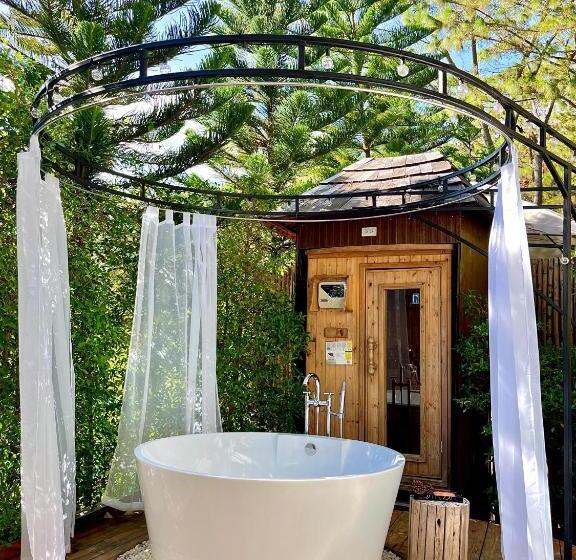 کلبه ییلاقی, Villa Pason