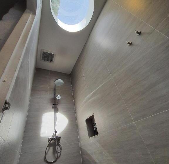 خانه 2 خوابه, Villa Pason