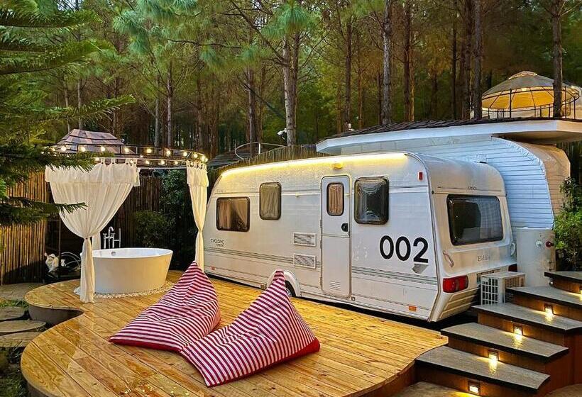 کلبه ییلاقی, Villa Pason