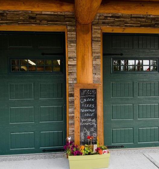 סוויטה נוף להרים, Golden Acres Mountain Lodge