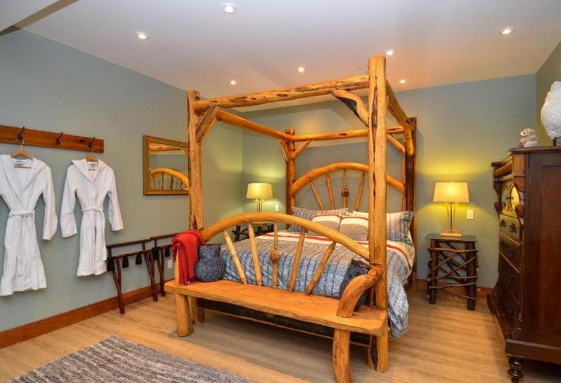 חדר דלוקס עם מיטת קינג, Golden Acres Mountain Lodge