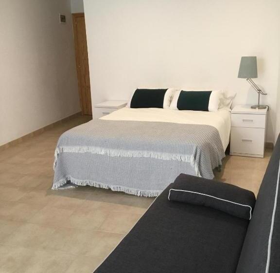 غرفة قياسية رباعية, Hostal Casa Michaels