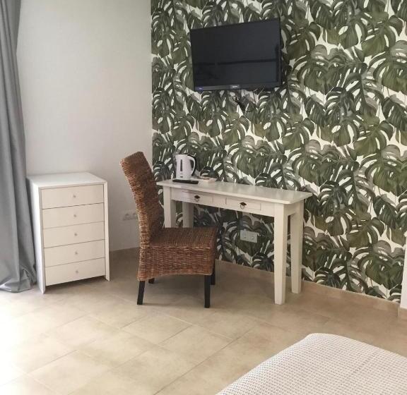 غرفة قياسية رباعية, Hostal Casa Michaels