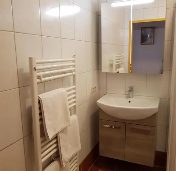 Standard-huone Parveke, Pension Kristall