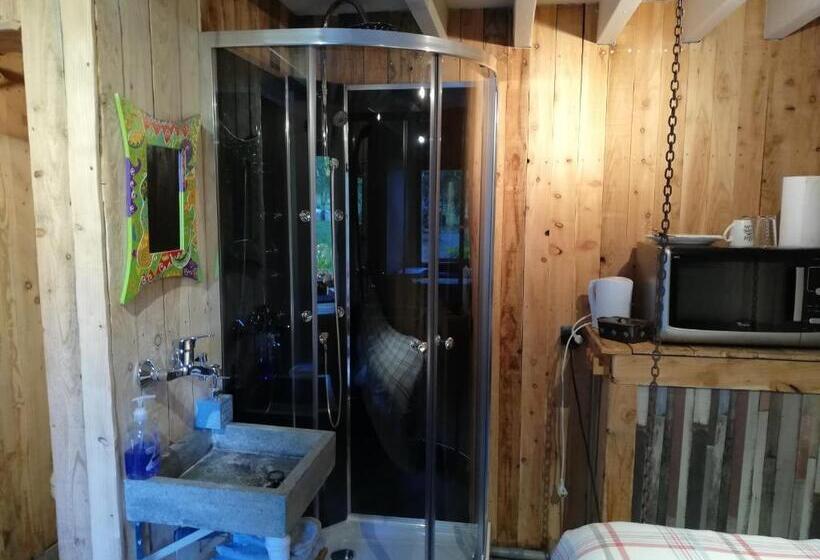 Номер Economy Индивидуальный, Couettes Et Picotin